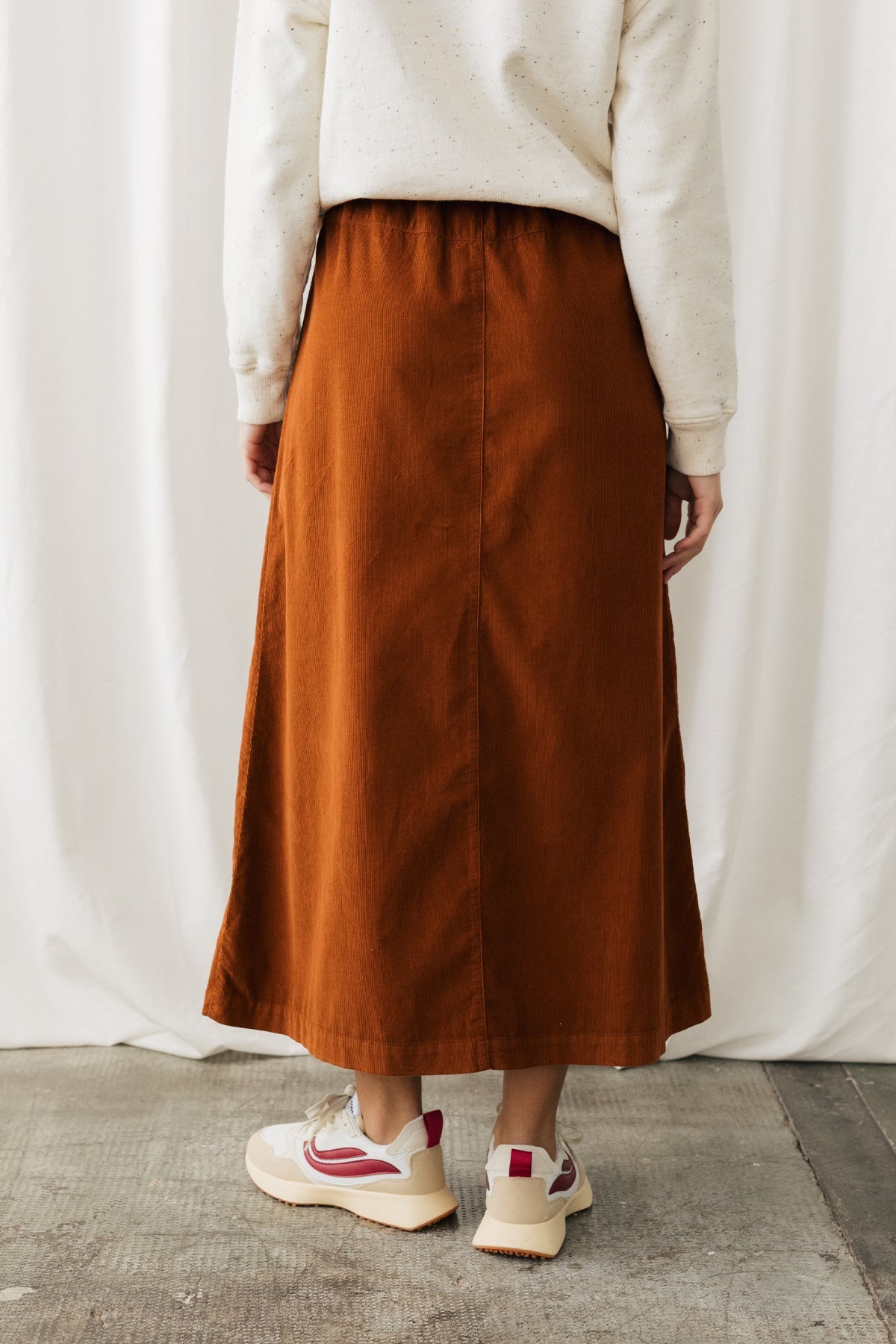 midi skirt with elastic waistband
