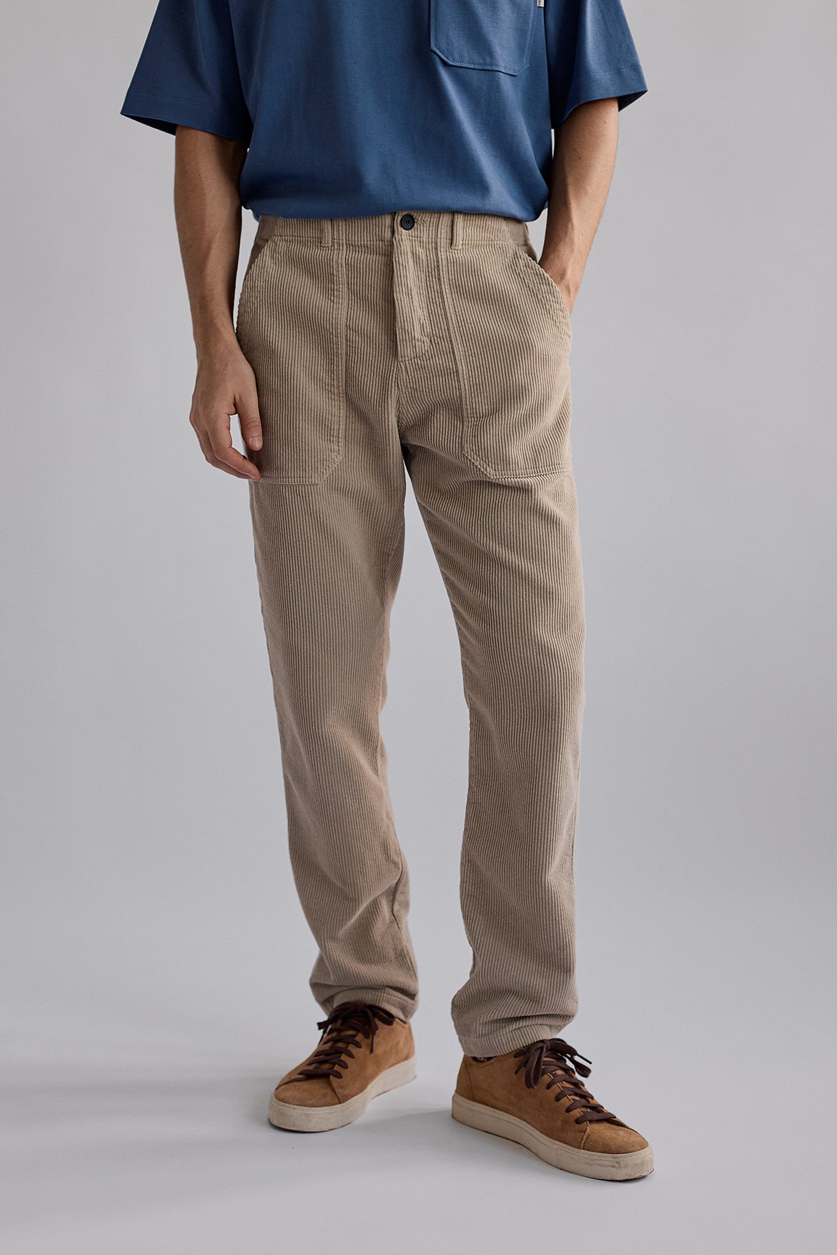 meta-hover, relaxed straight-leg organic cotton ecru pants