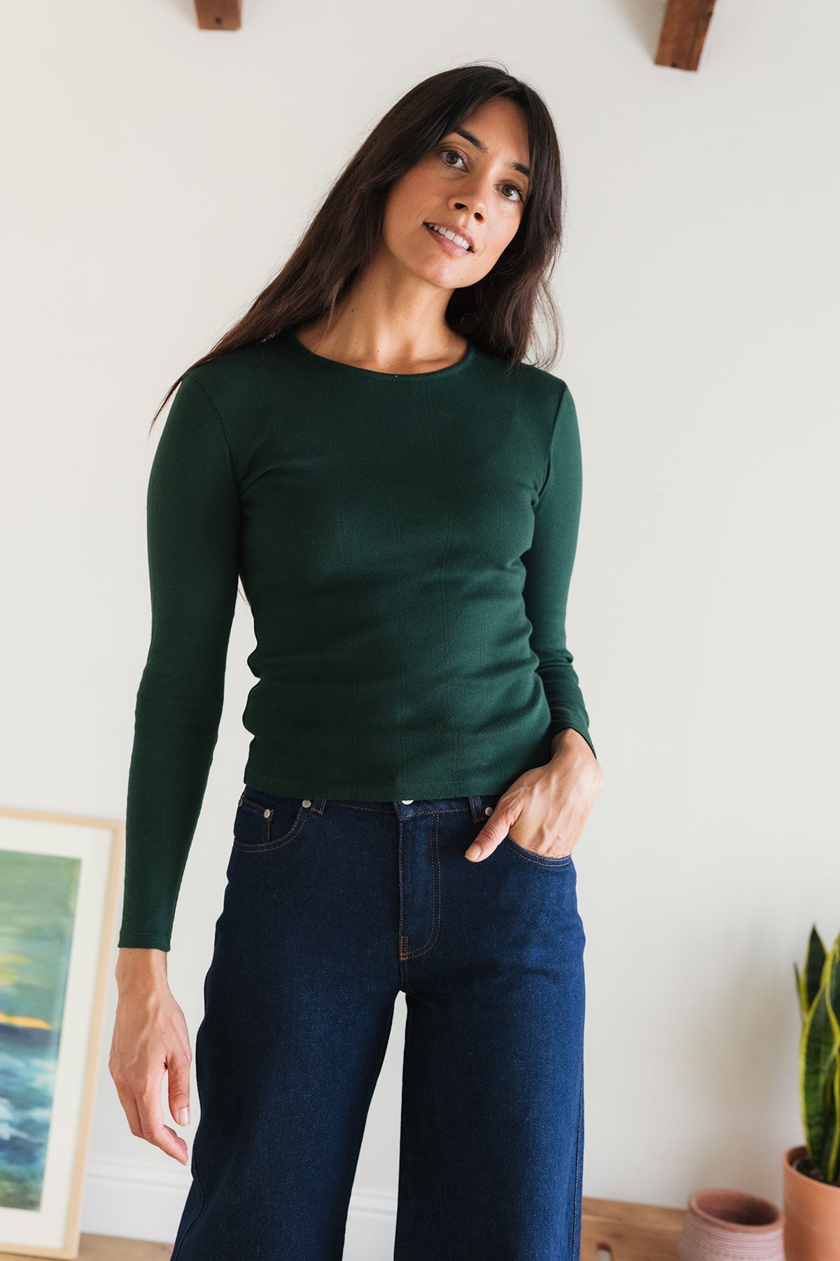 meta-hover, Minimalist green sustainable top