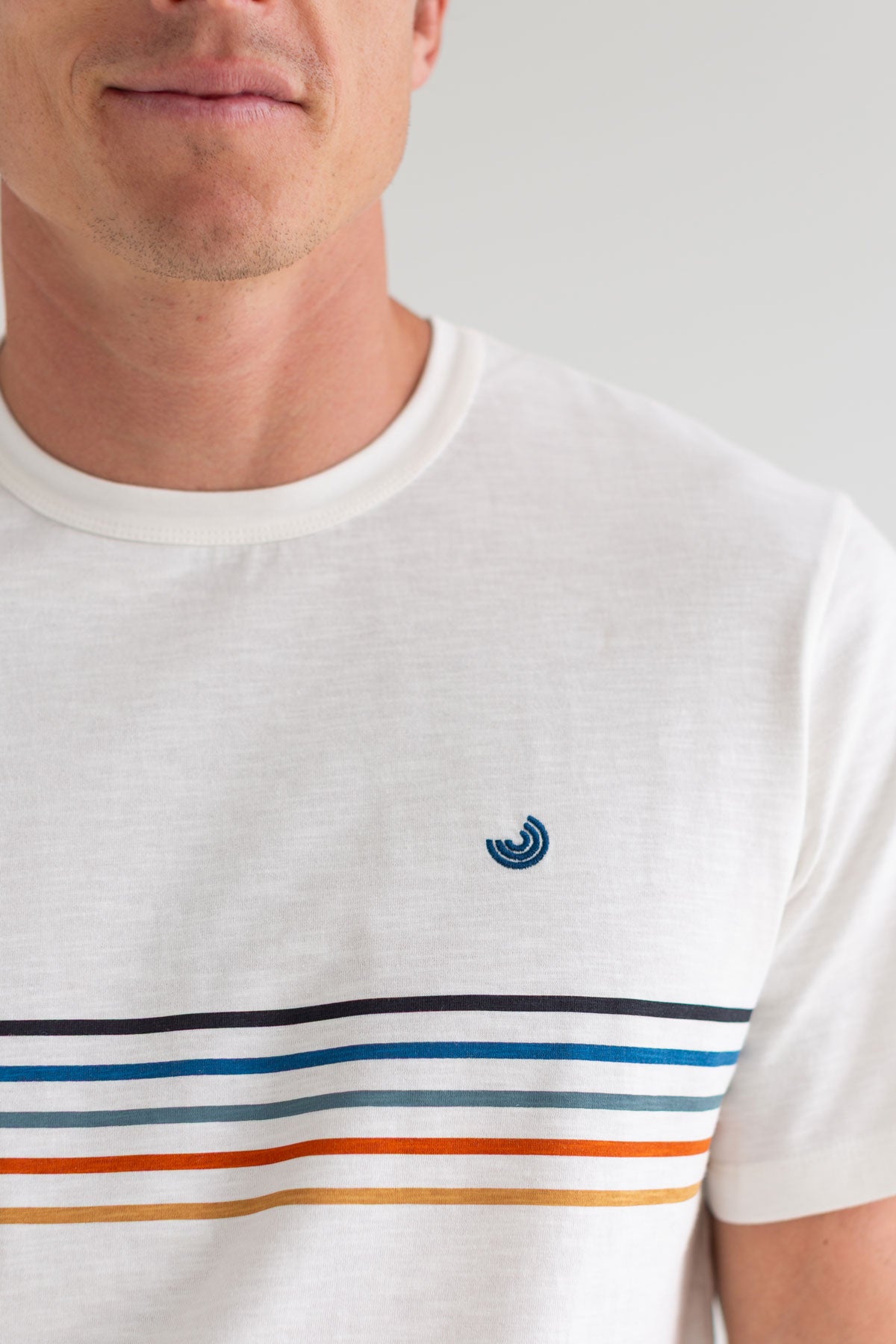 Off white round neck tshirt men detail front