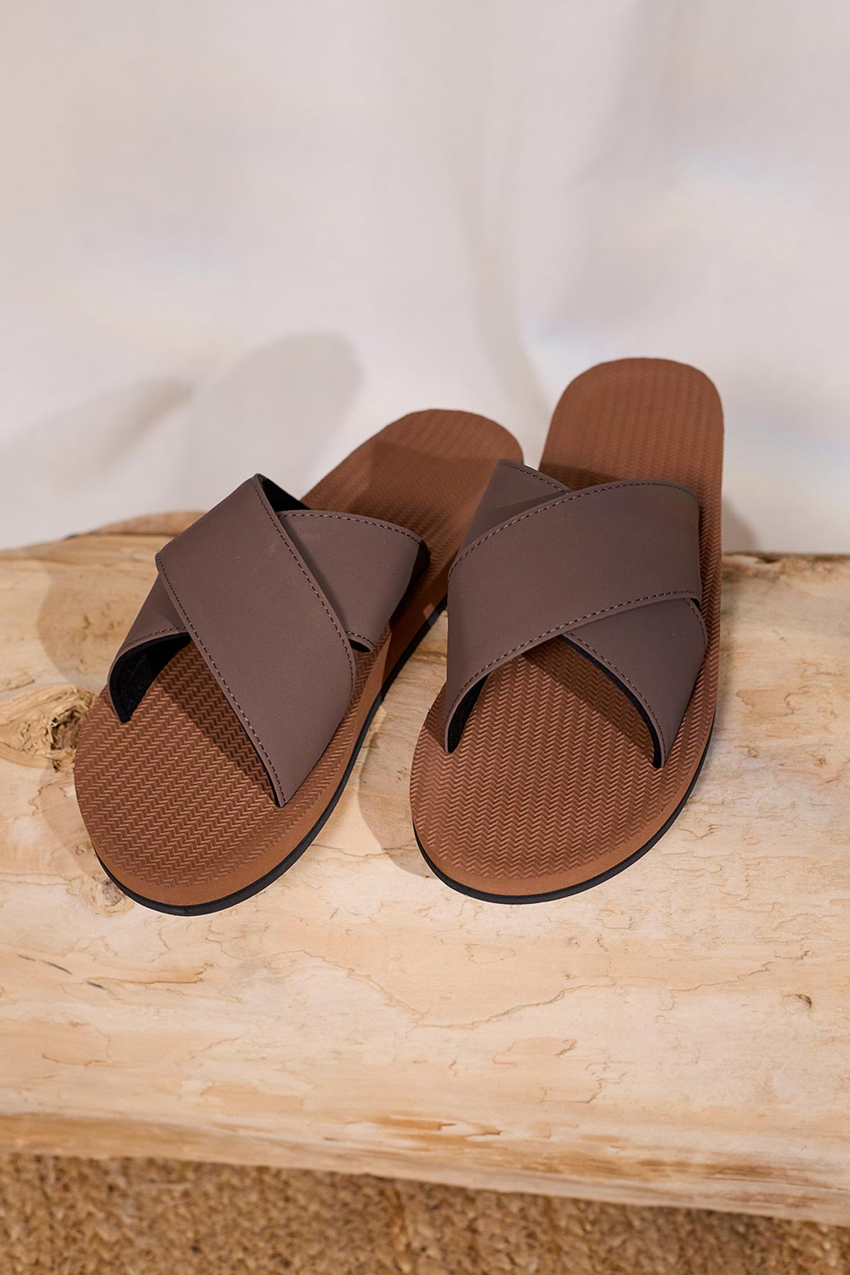 Indosole Cross - Rust