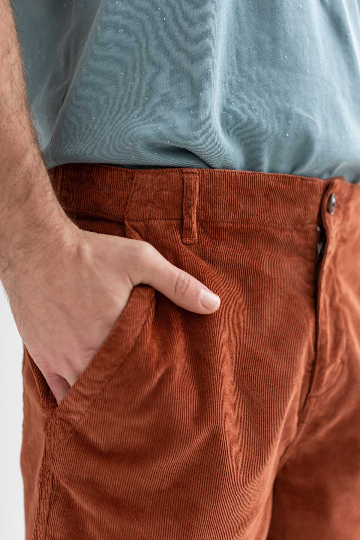 Coconut shell micro corduroy shorts men blue tshirt detail pocket
