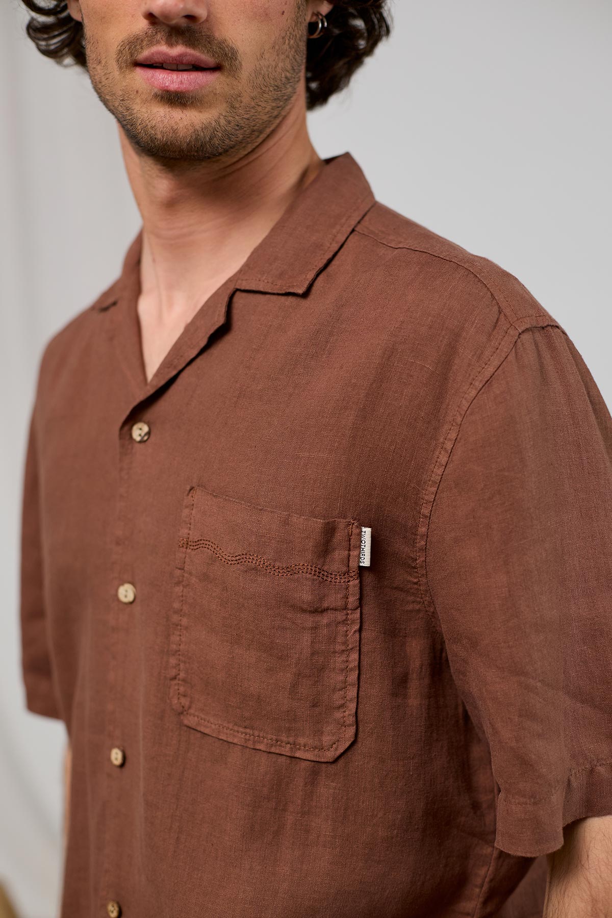 brown lightweight shirt with wave embroidery