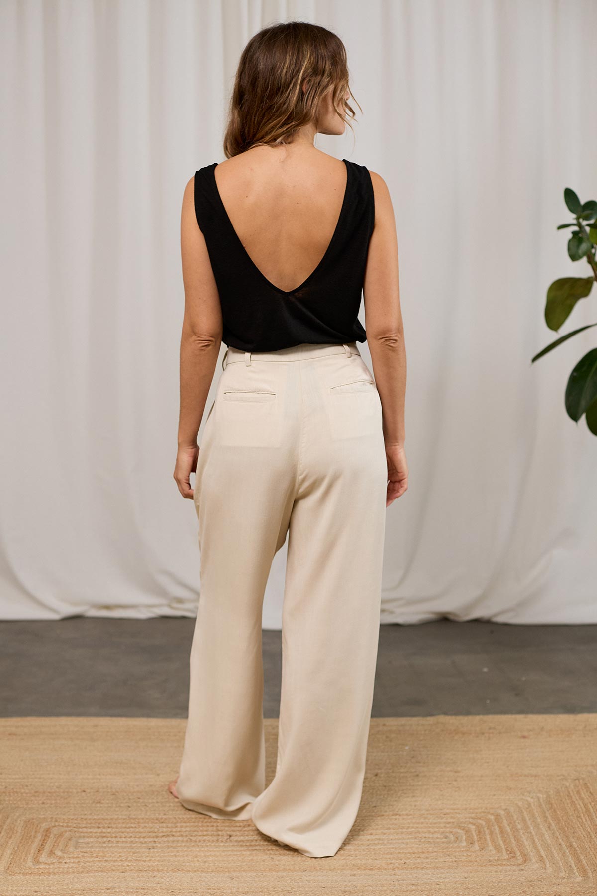 full-length pants with organic cotton lining