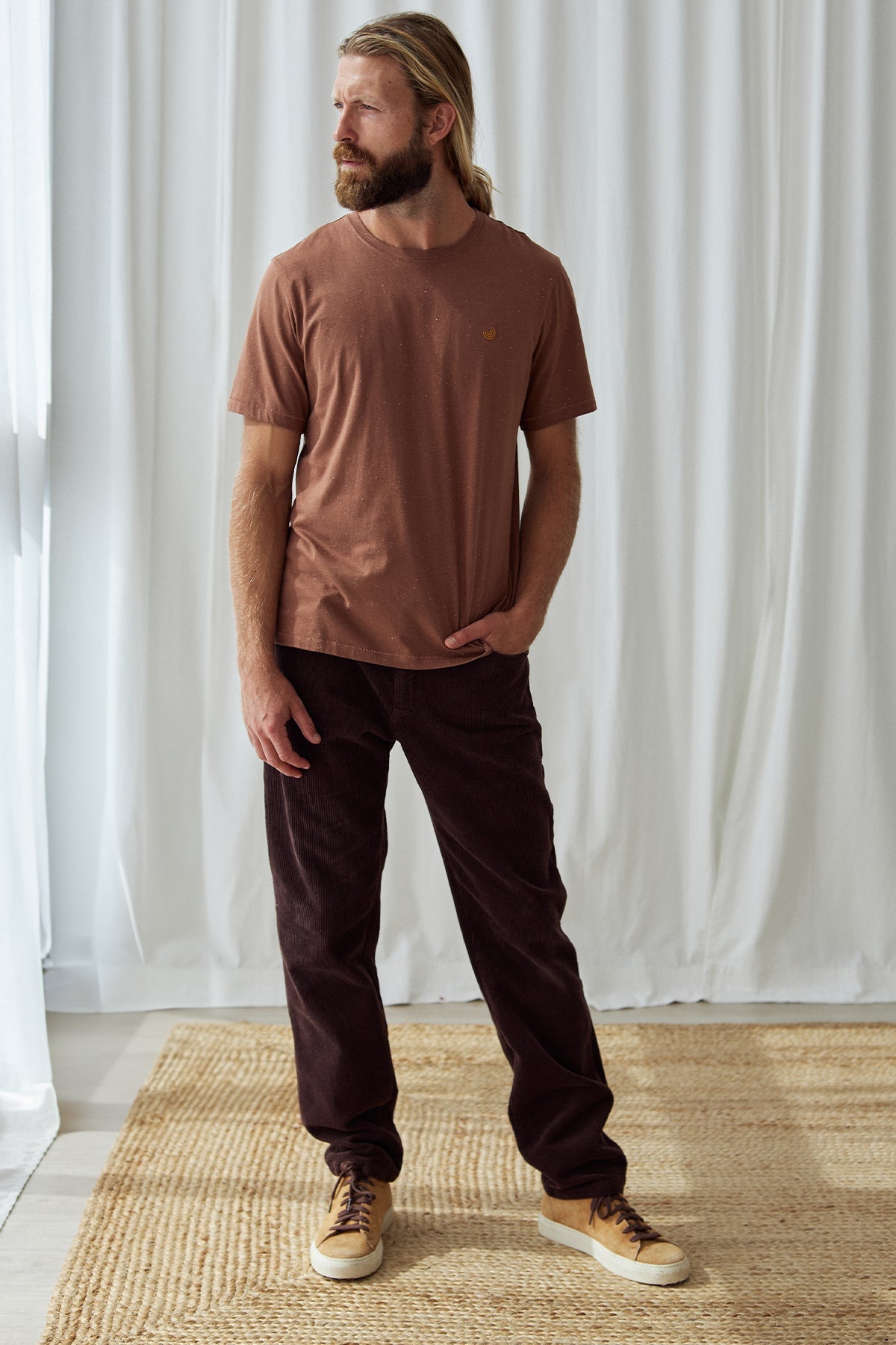 Eco-friendly brown straight pants