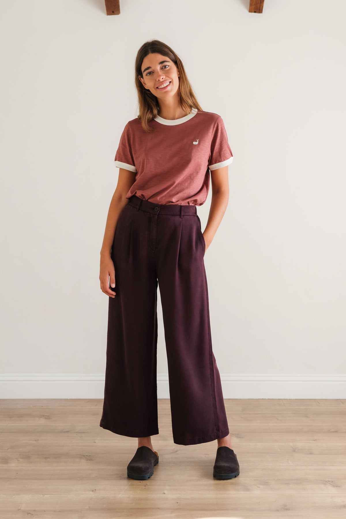 Eco-friendly women’s wide pants