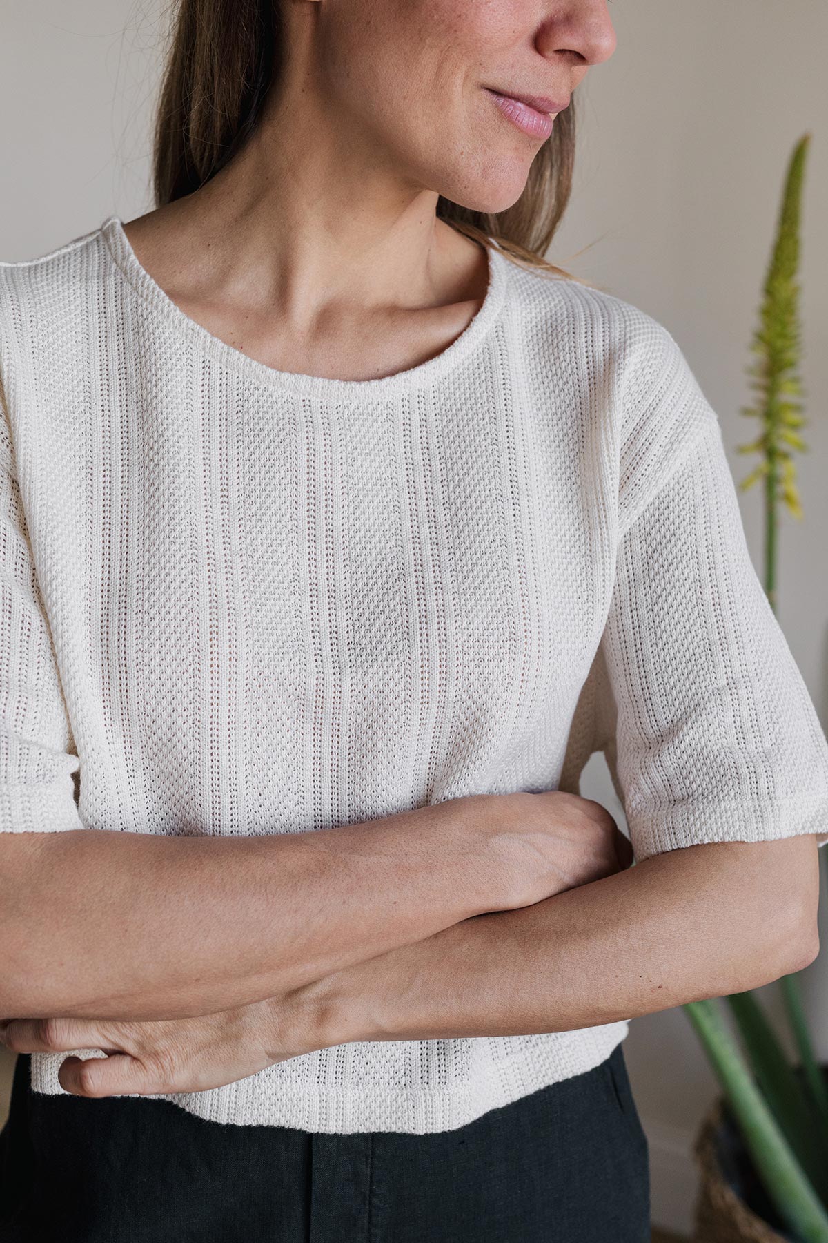 meta-preview, Ecru openwork knit tee