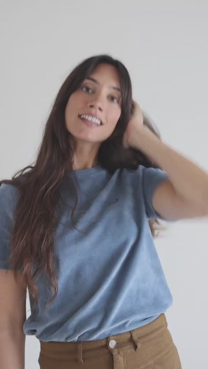 Sustainable women’s blue top