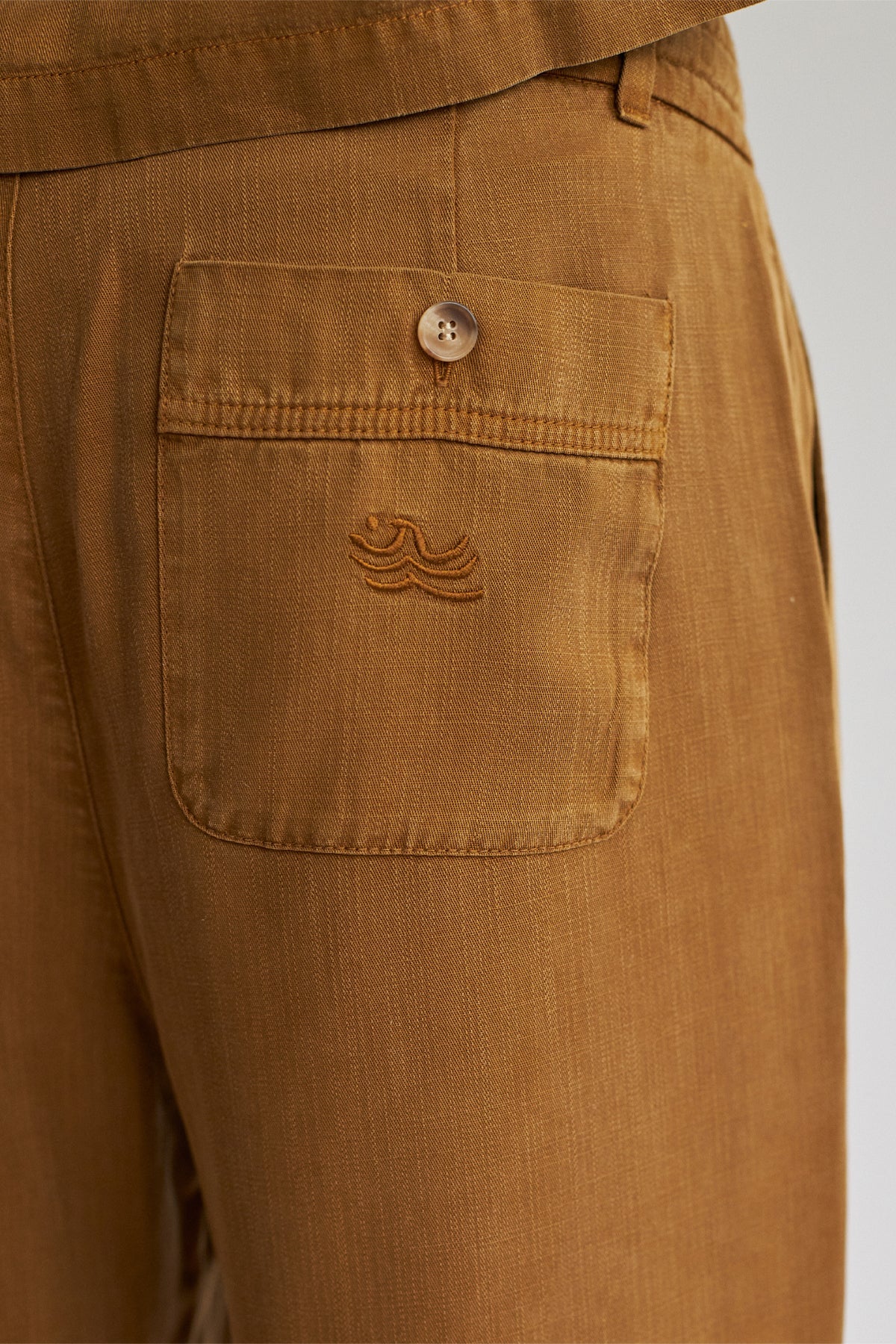 Reedy - Bronze Brown
