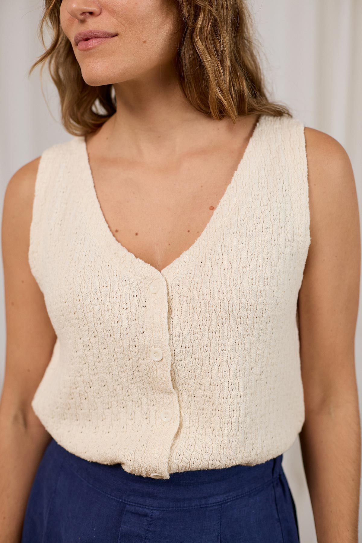 meta-preview, Vegan v-neck ecru summer shirt