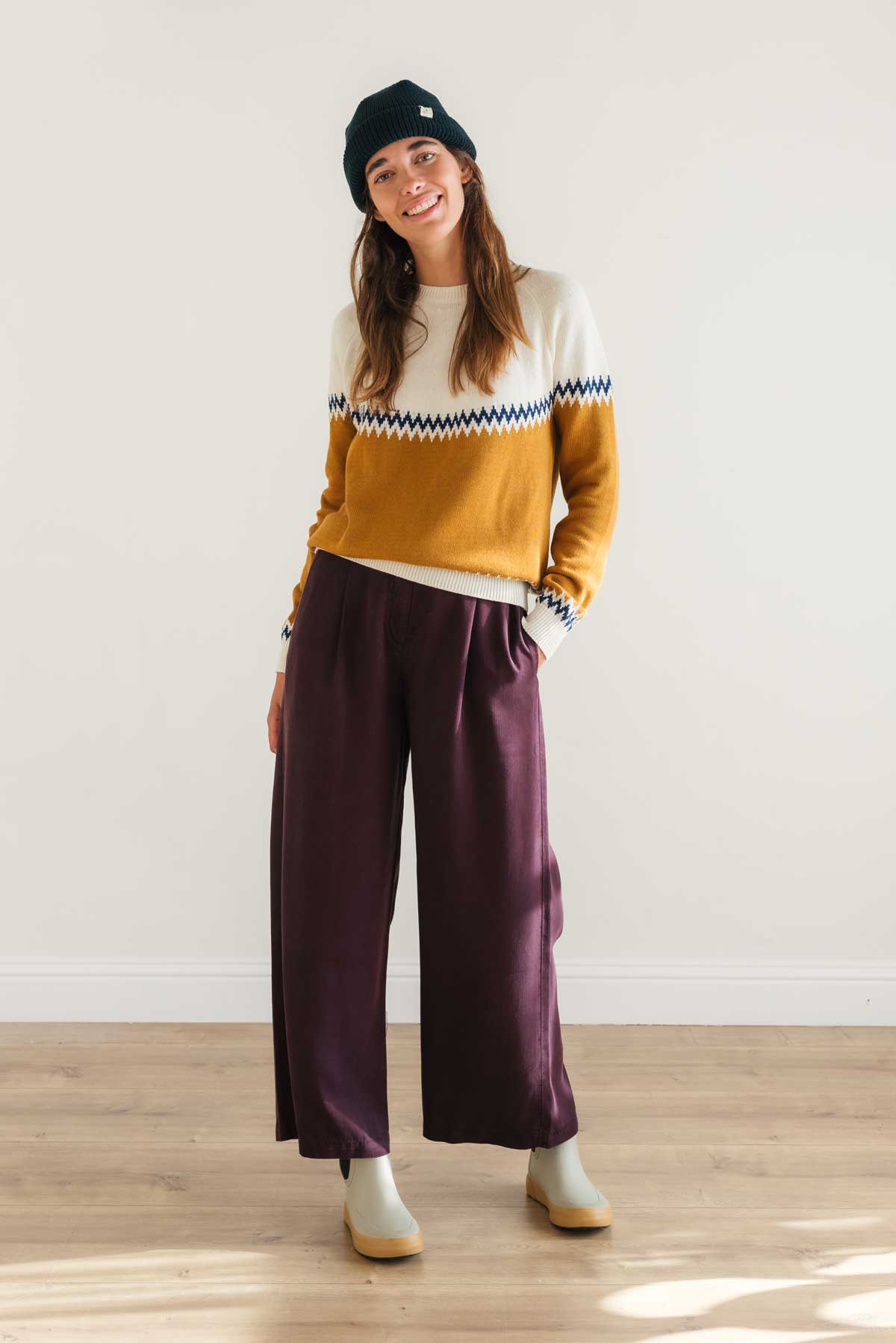 Sustainable color-blok knit in wool