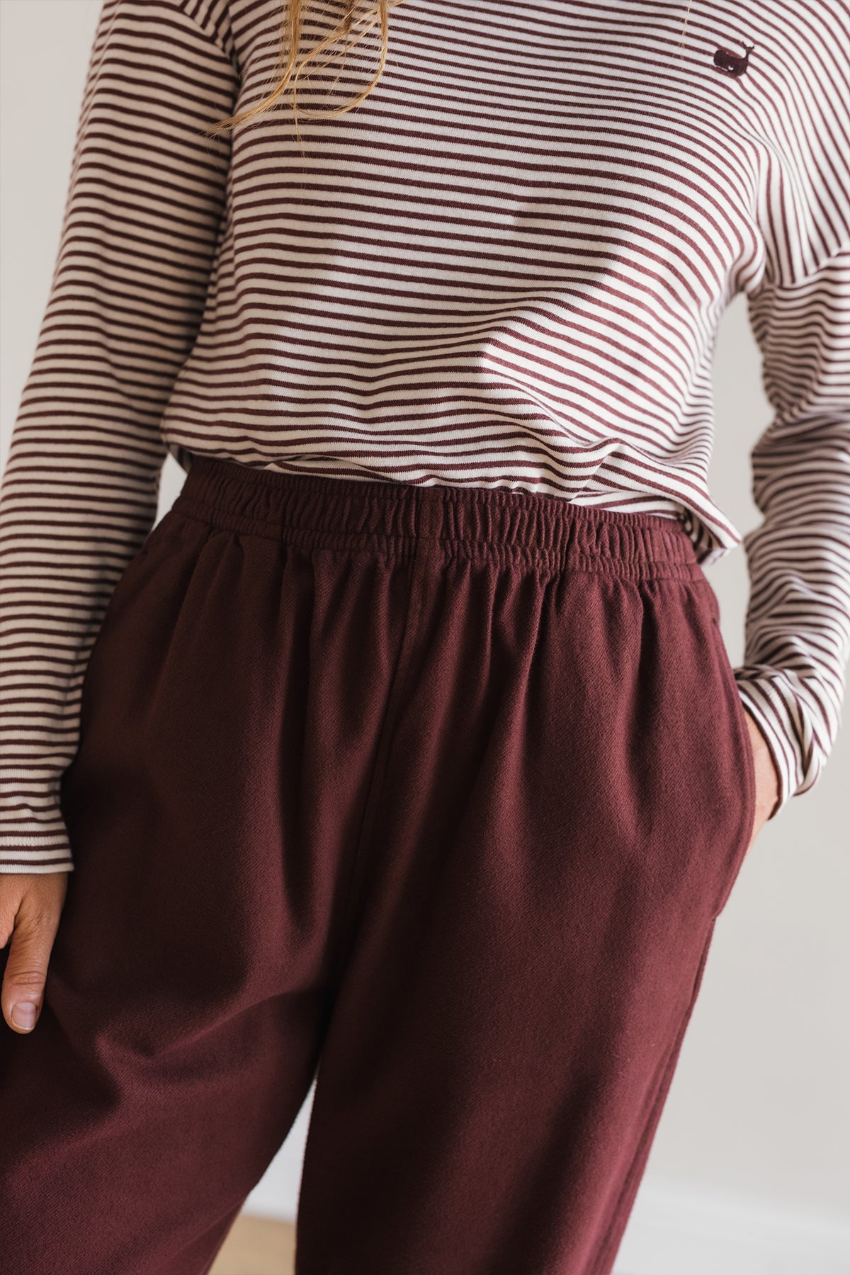 Sustainable russet ankle joggers