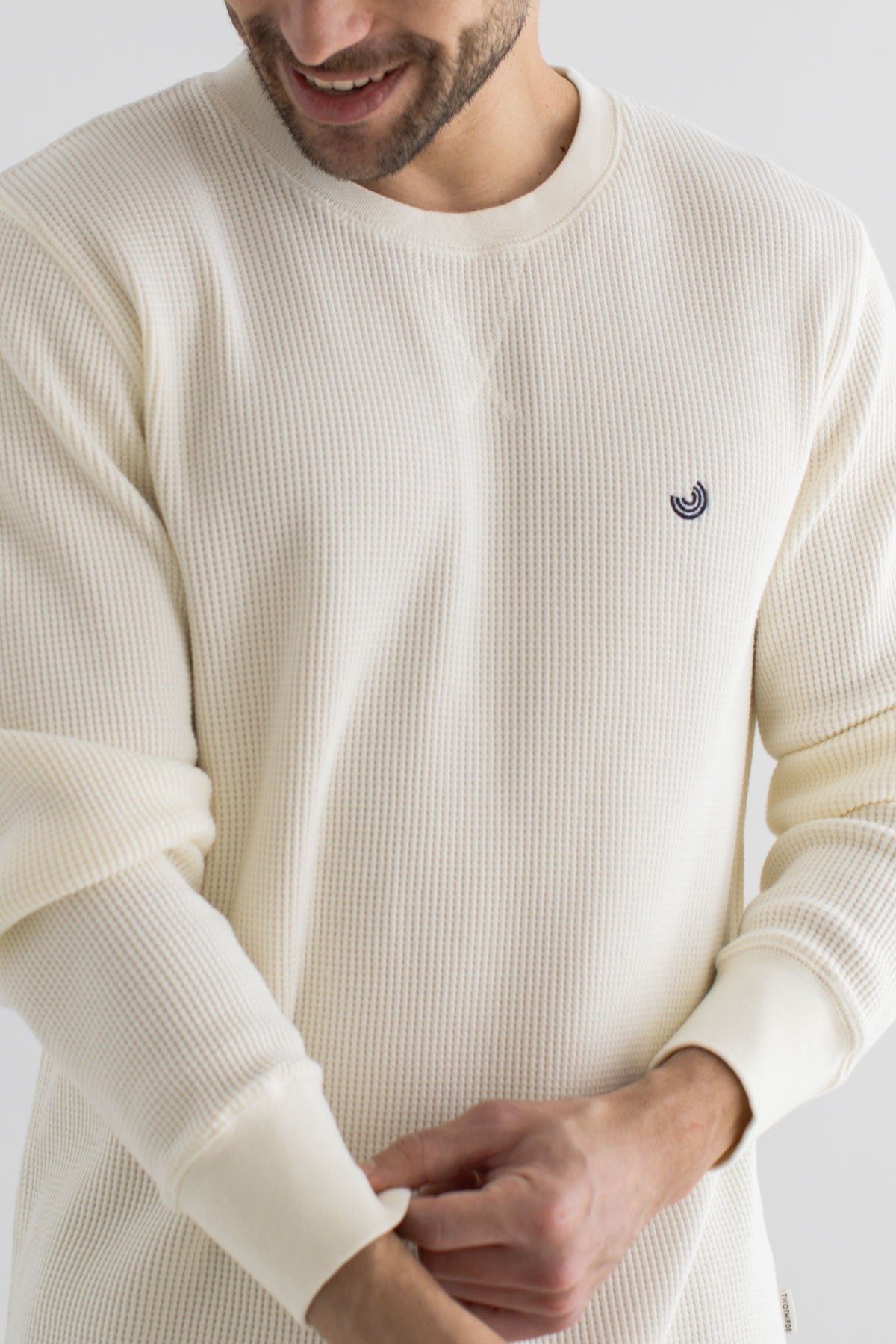 Ecru waffle sweatshirt men detail front