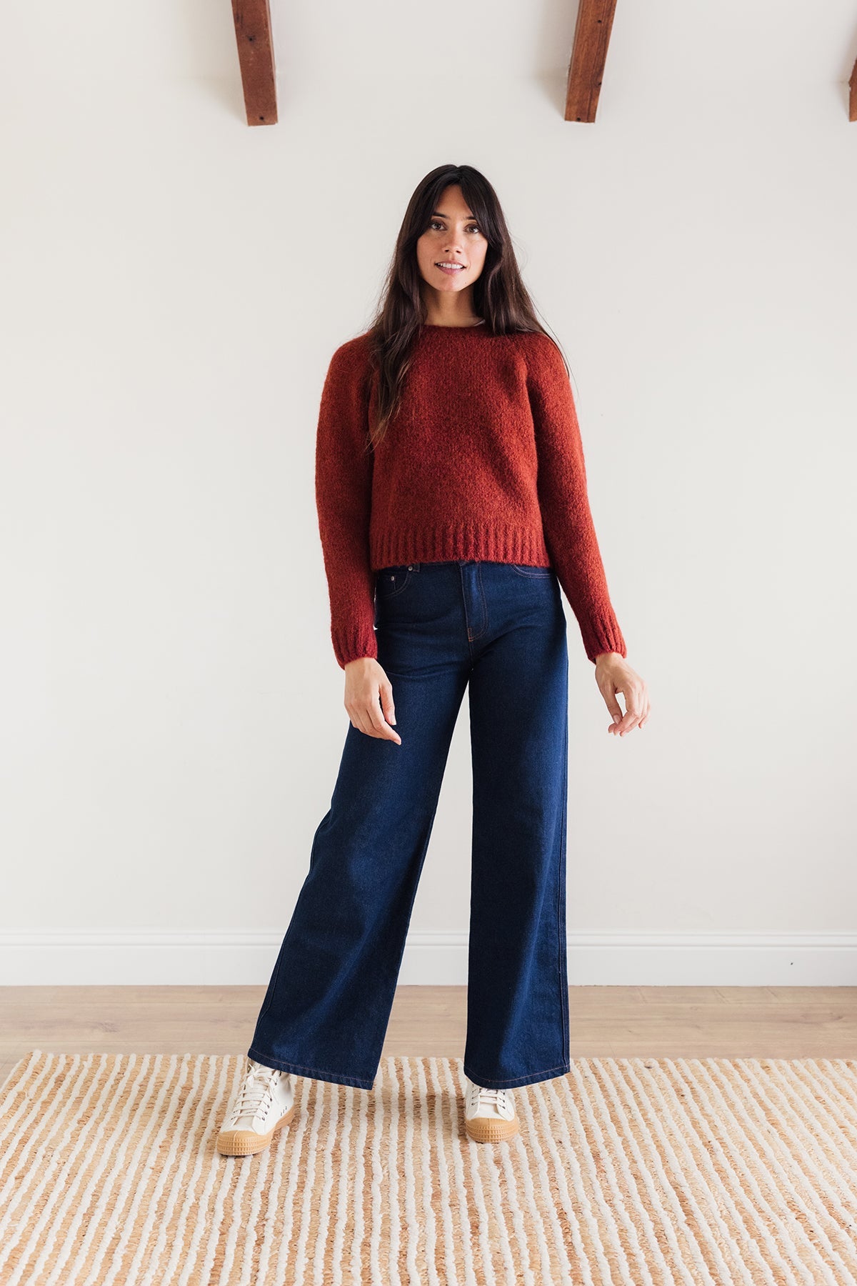 meta-hover, Eco-friendly textured wool pullover