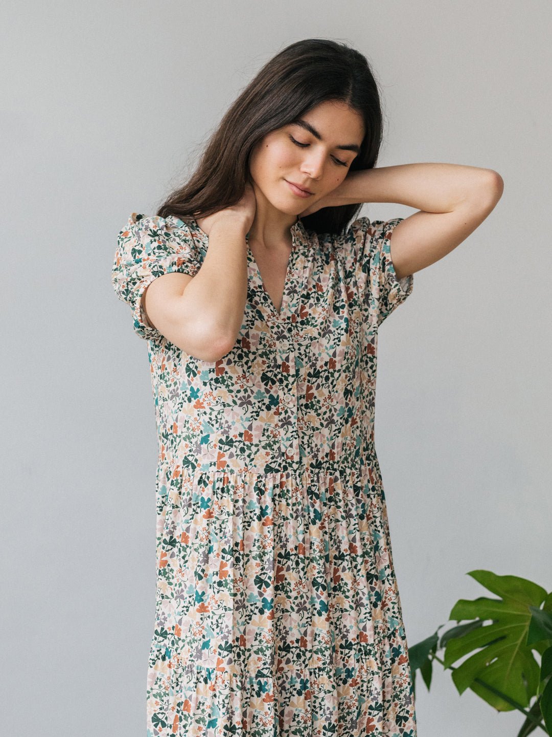 Nevis - Medium Flower