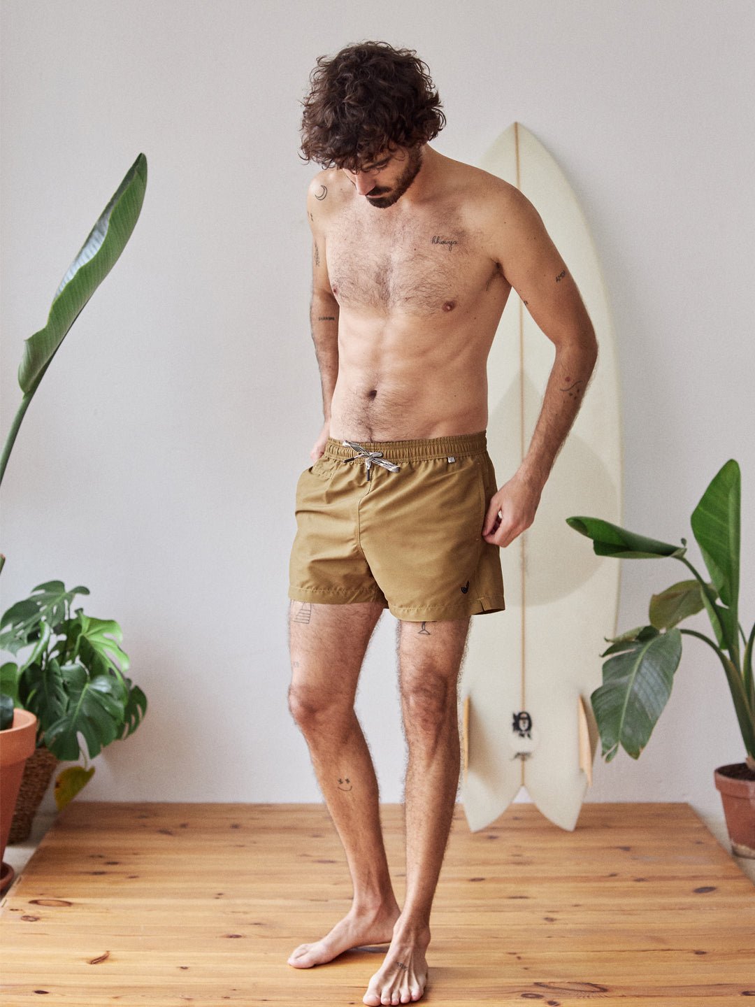 Umboi - Golden Brown