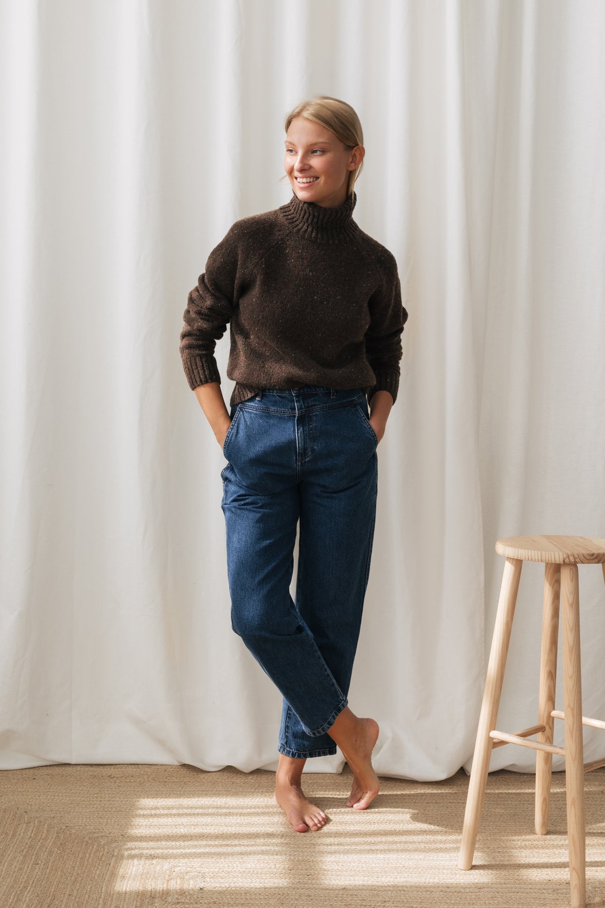 comfy raglan sleeves brown knit