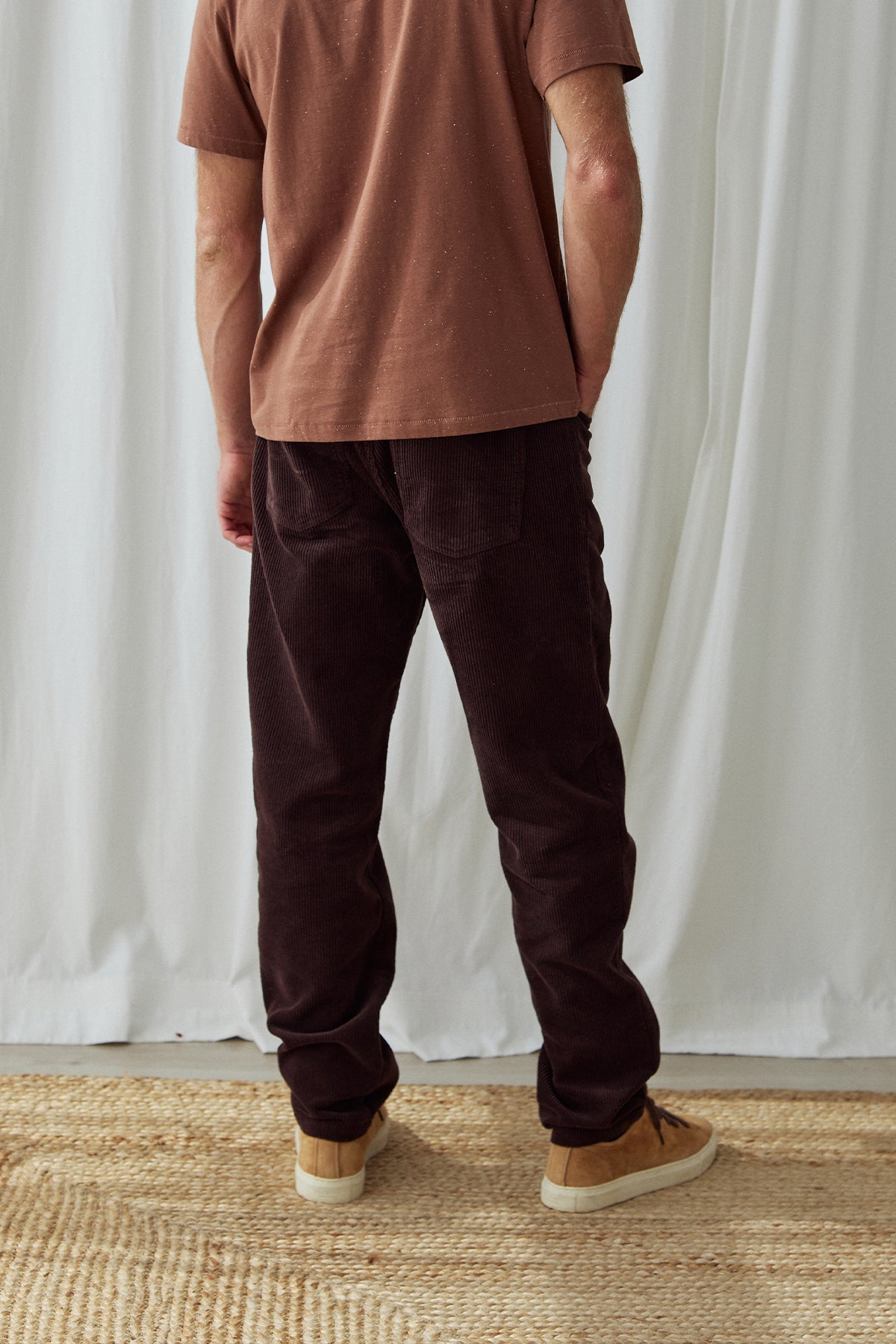 Middle - Mole Brown