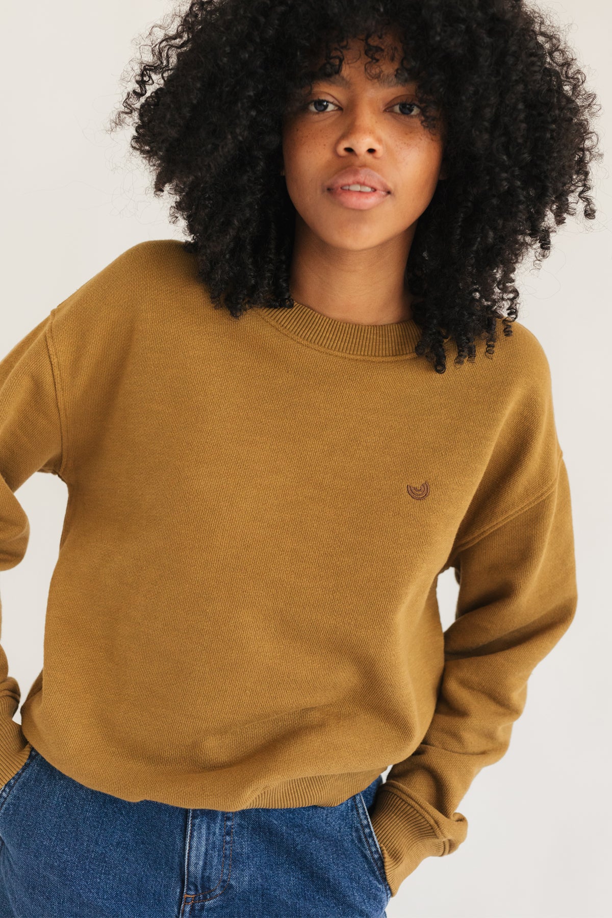 sustainable sweatshirt for women