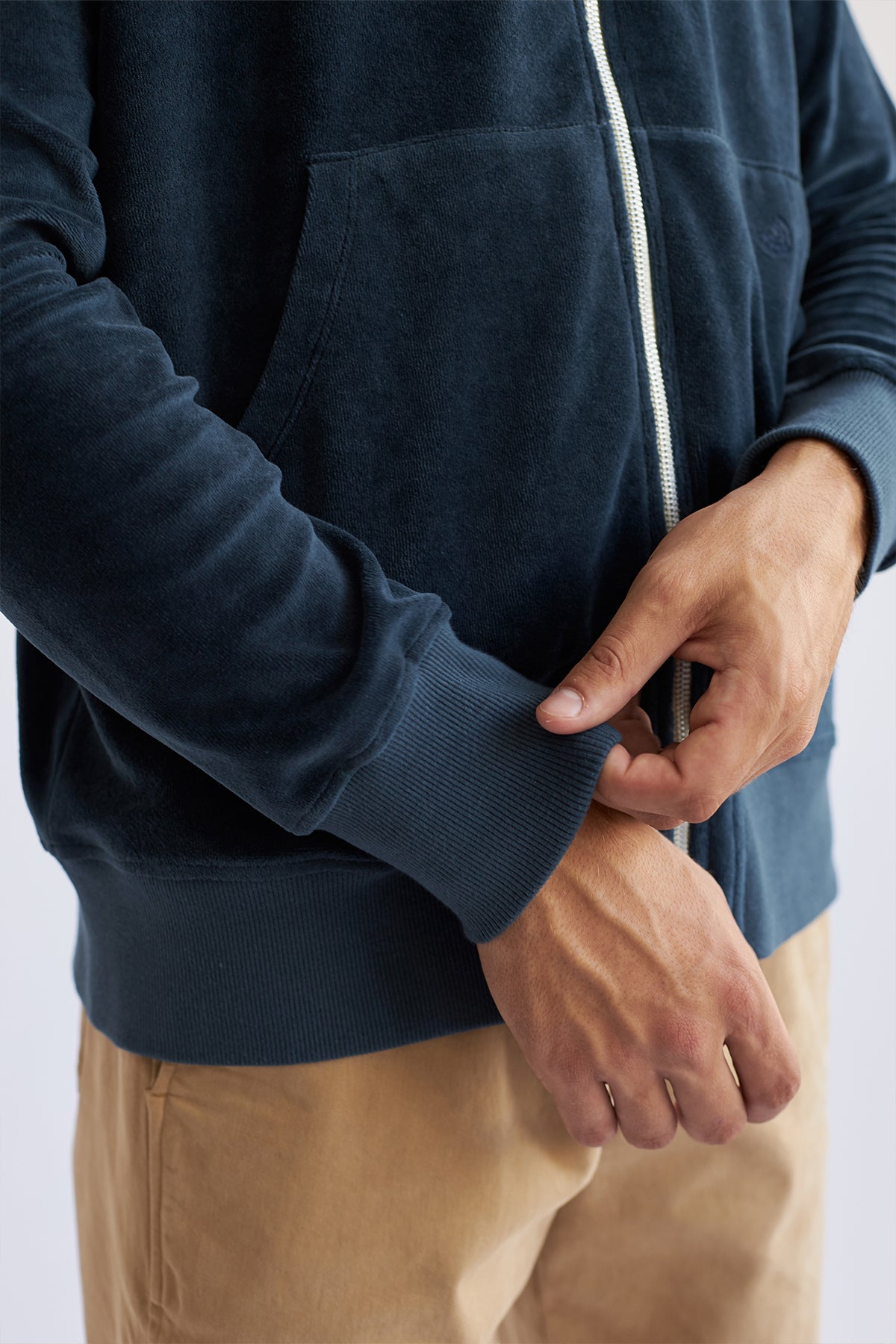 silky texture blue sweatshirt for men