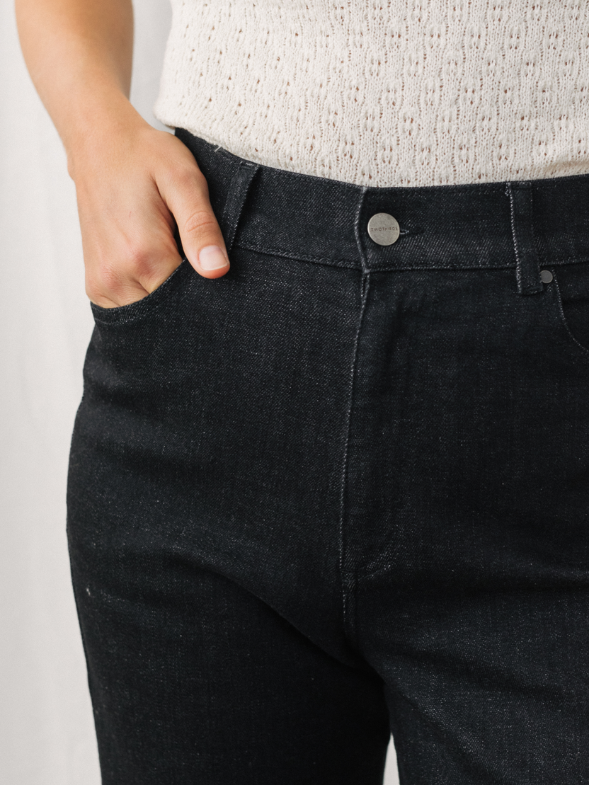 Buy Sustainable Pants For Women | Fair Fashion by TWOTHIRDS