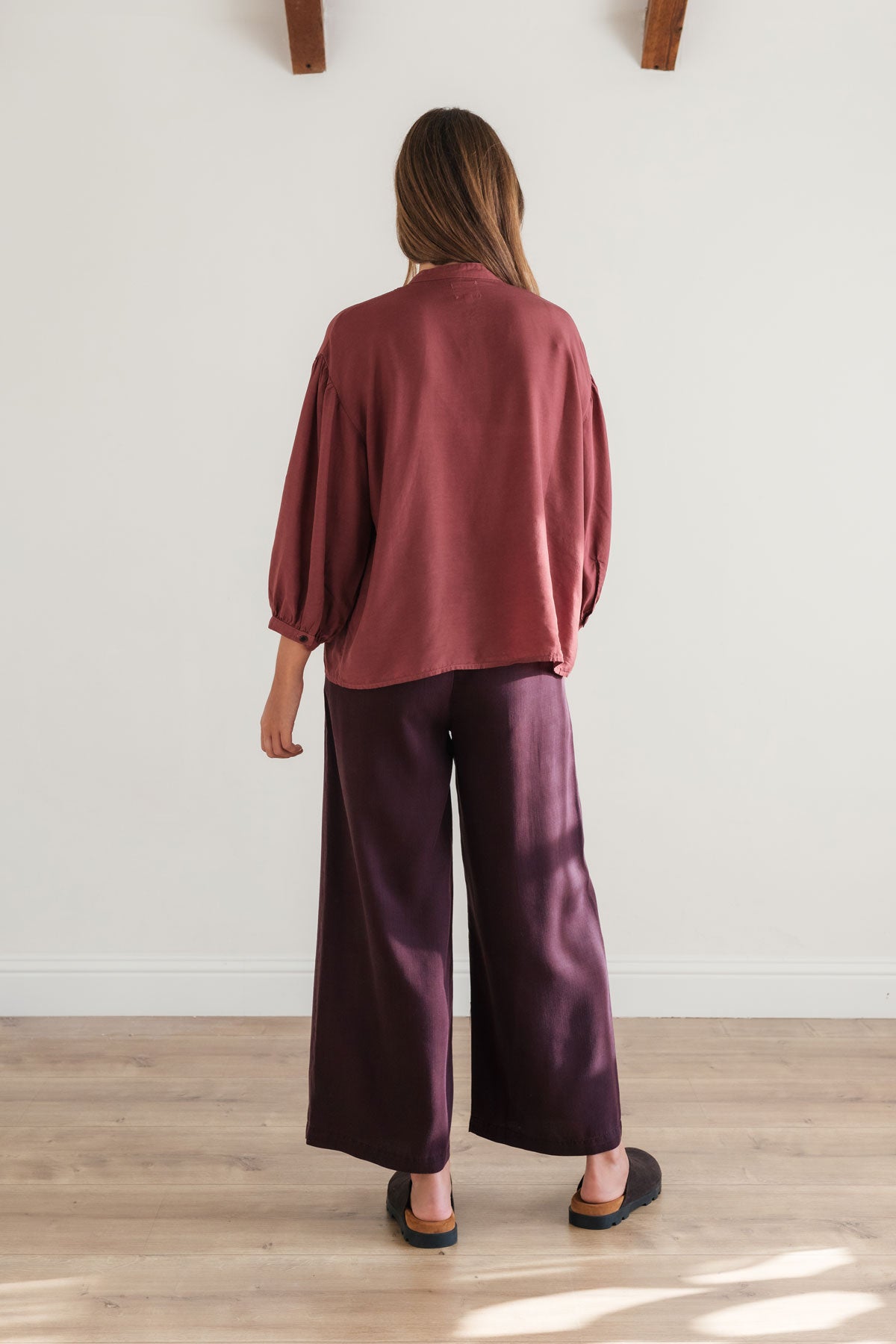 Eco-friendly wide-sleeve shirt