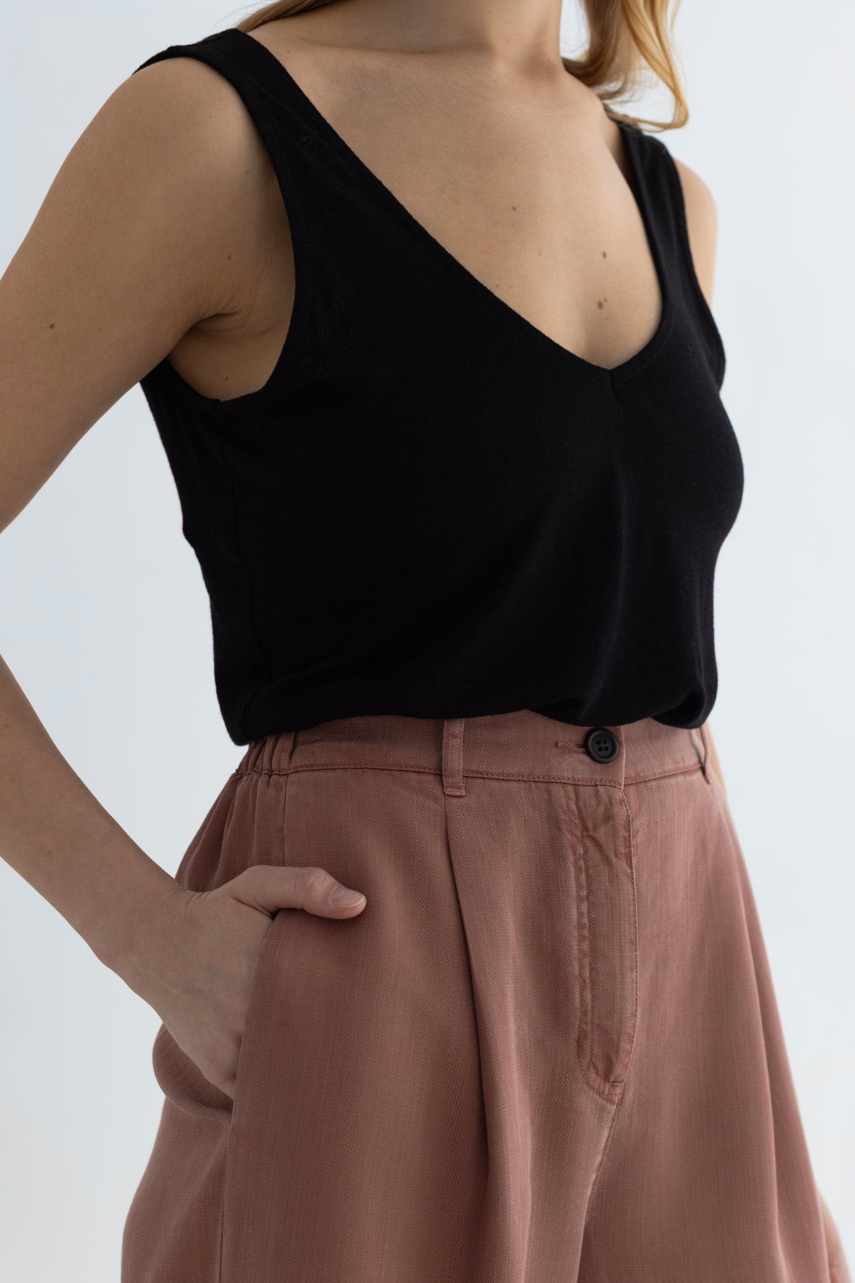 Toas - Black