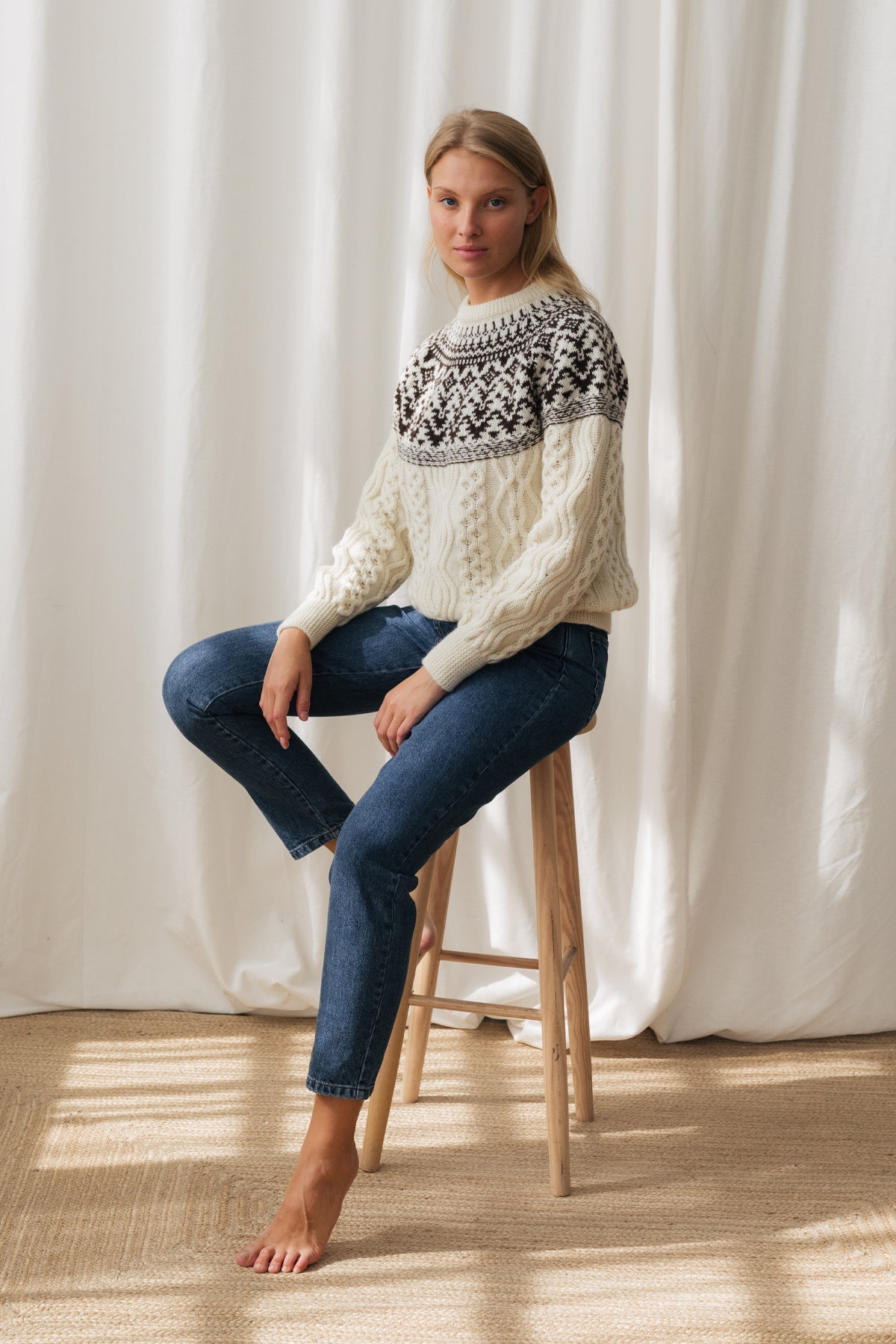 Jacquard top half knit for women