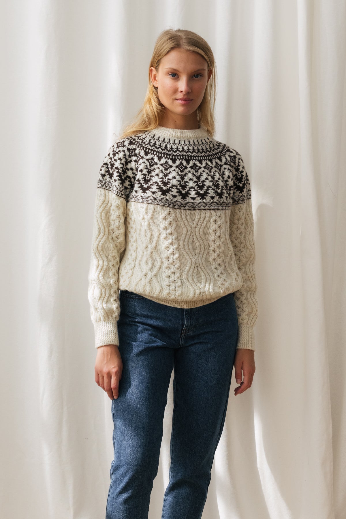 comfy raglan sleeves knit for women