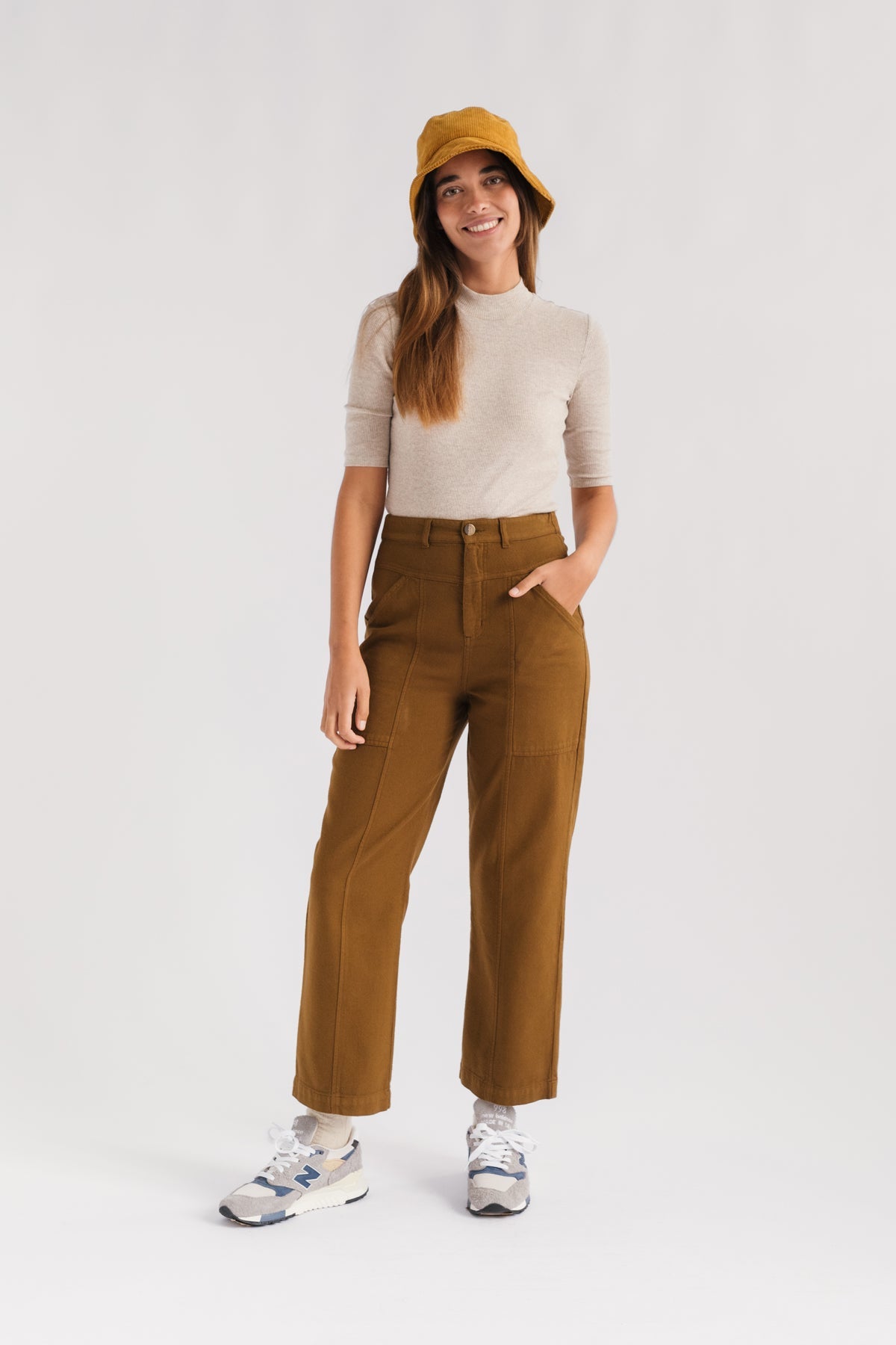 elbow-length sleeves ecru recover top