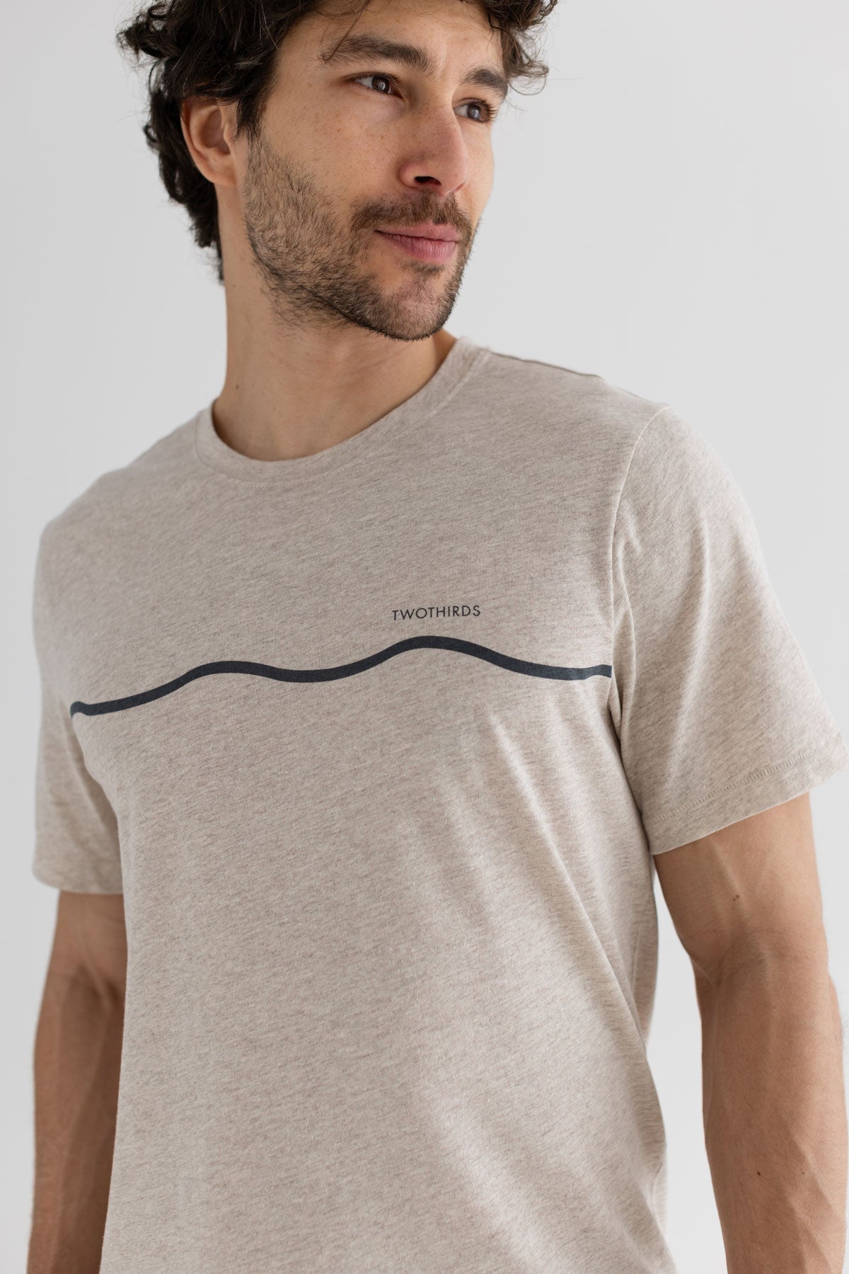 Lino graphic tshirt men wear view front