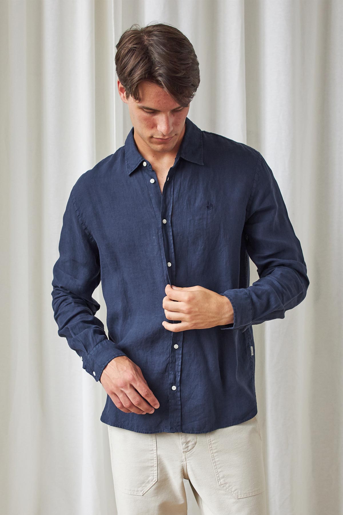 meta-preview, eco-friendly linen shirt navy