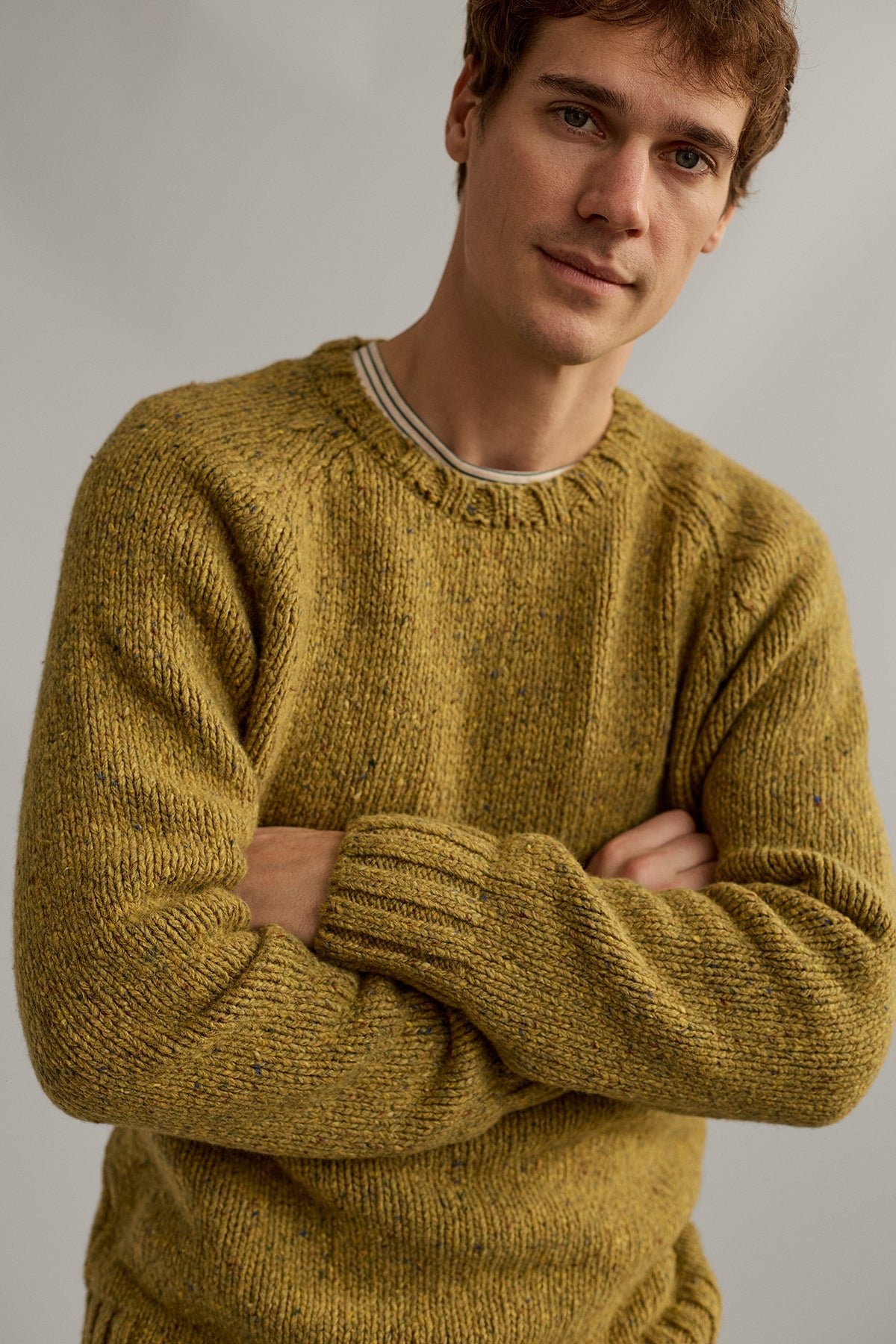 meta-preview, regular fit green knit with raglan sleeves