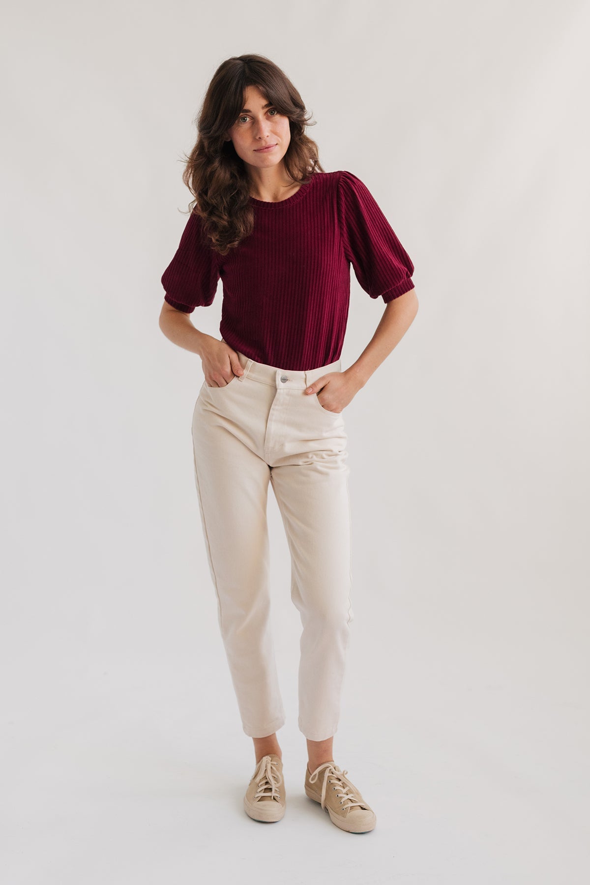 sustainable cranberry velvet elbow-lenght top