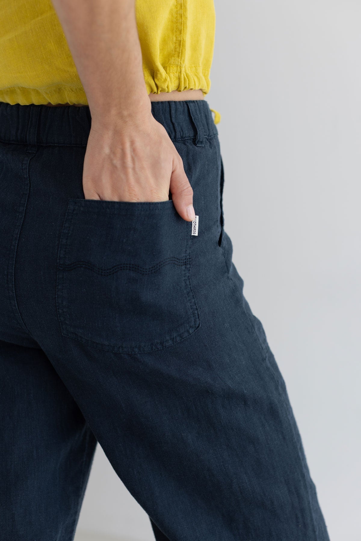 Blue night linen pants women detail back