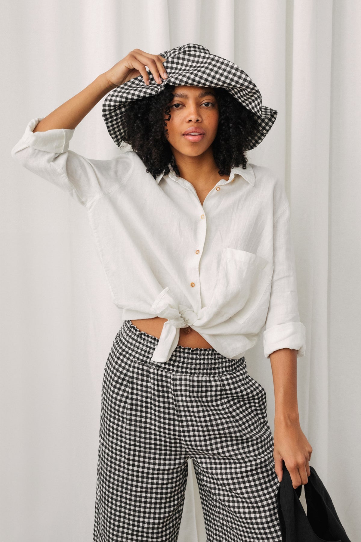 sustainable linen white shirt