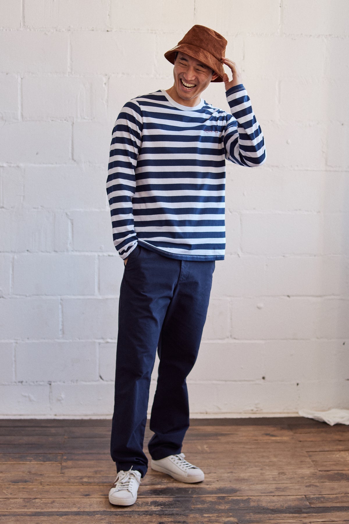 Kruzof - Stripes Navy/White