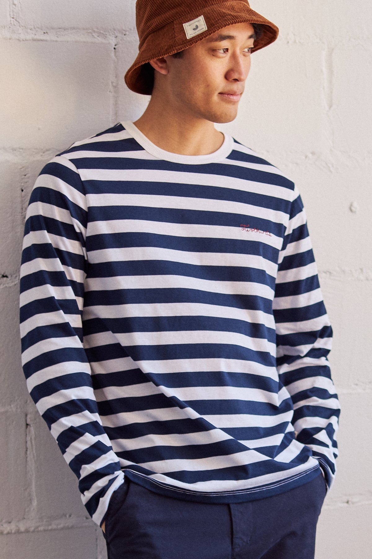 Kruzof - Stripes Navy/White