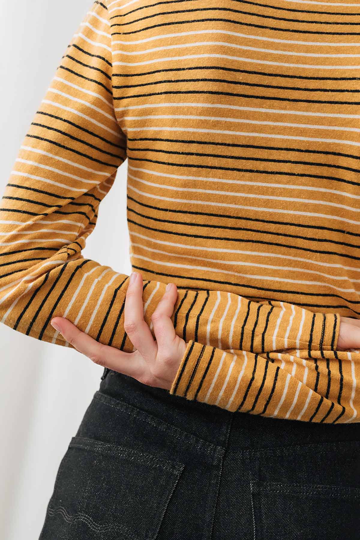 Long sleeves striped mustard t-shirt