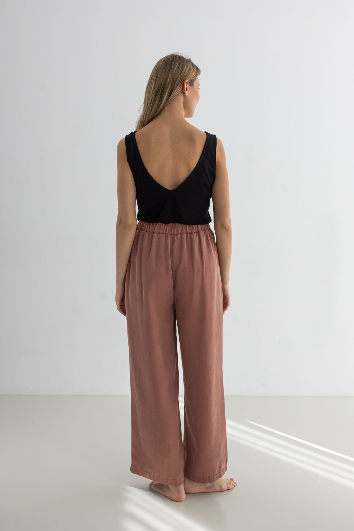 Toas - Black