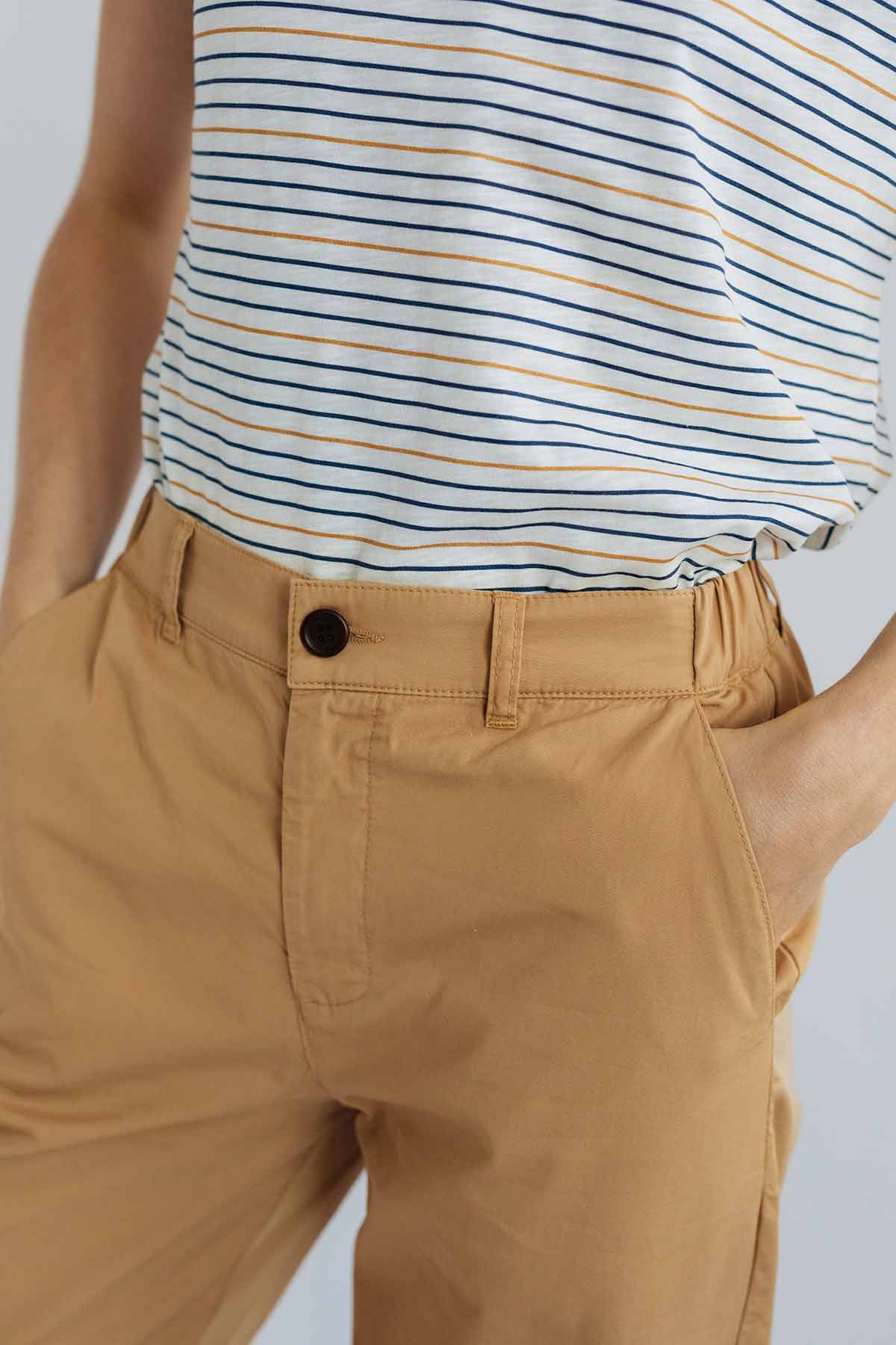 vegan chinos light brown