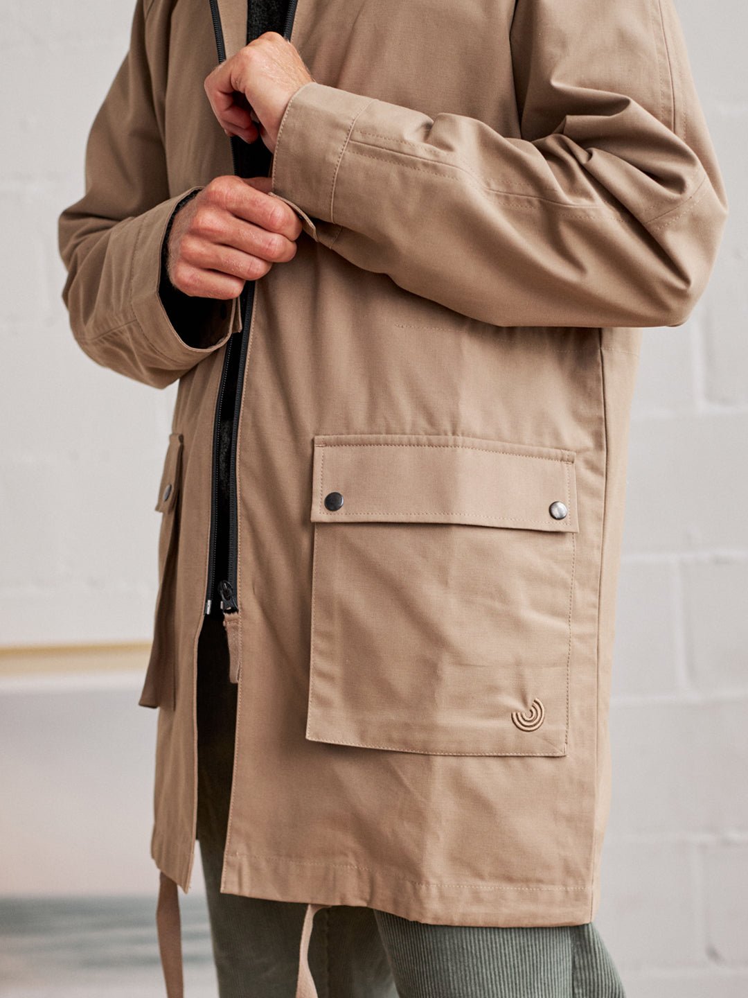 sustainable windbreak jacket