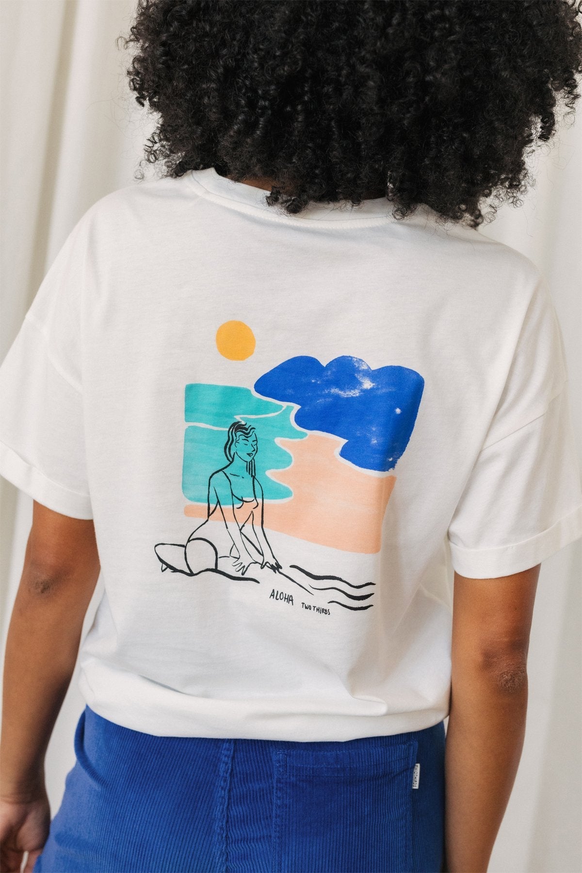 sustainable surf print women tee