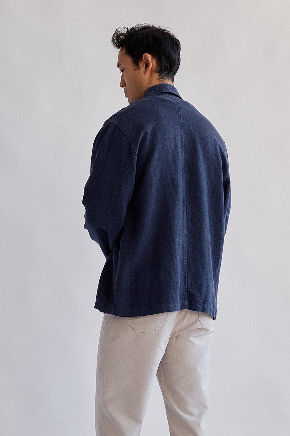 Comfortable ethic navy blue overshirt